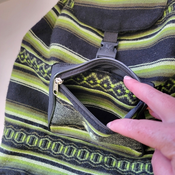 Woven Alpaca Blanket Backpack 💚🖤 Green & Black Design Drawstring Sack Bag Tote - Picture 11 of 11